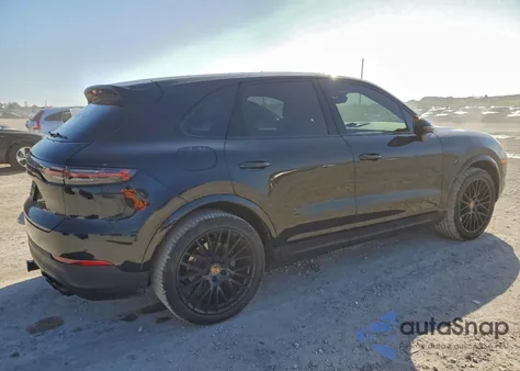 2022 Porsche Cayenne from USA, damaged, VIN WP1AA2AY2NDA04020